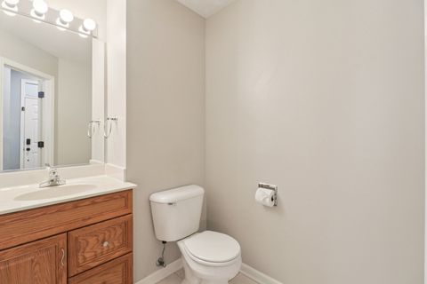 Tiny photo for 622 W Kristina Lane, Round Lake, IL 60073 (MLS # 12587112)