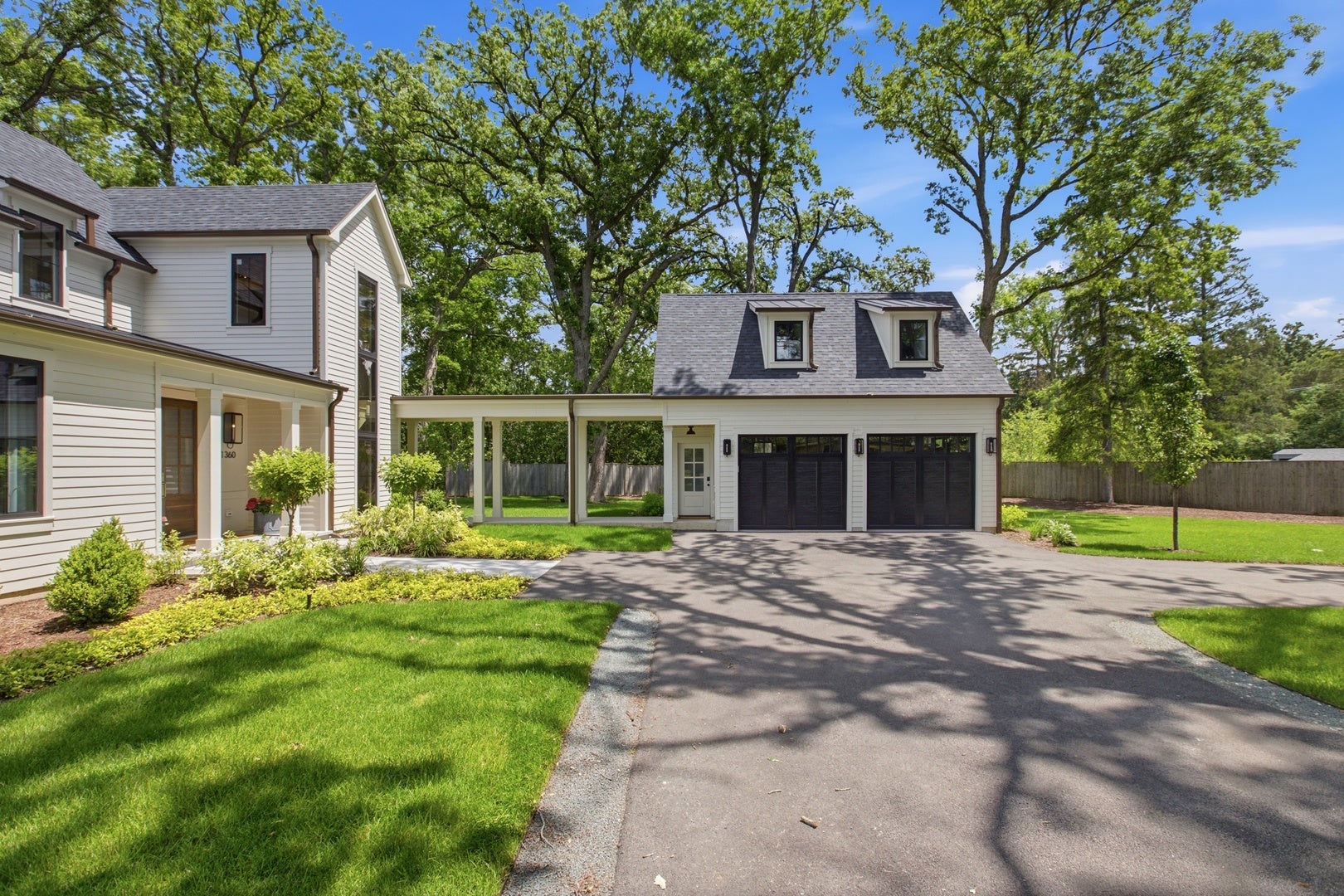 1360 W Everett Road