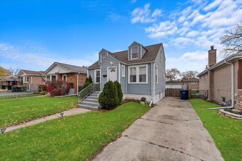 A home in Evergreen Park