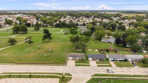 Tiny photo for 921 14TH Street, De Witt, IA 52742 (MLS # 12759087)