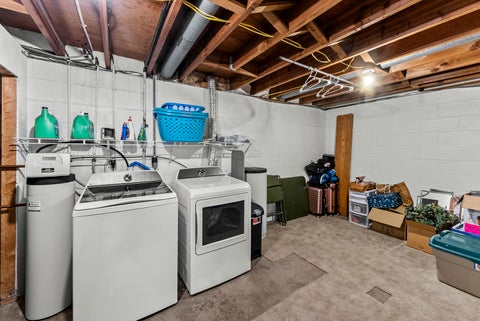 Tiny photo for 921 14TH Street, De Witt, IA 52742 (MLS # 12759087)