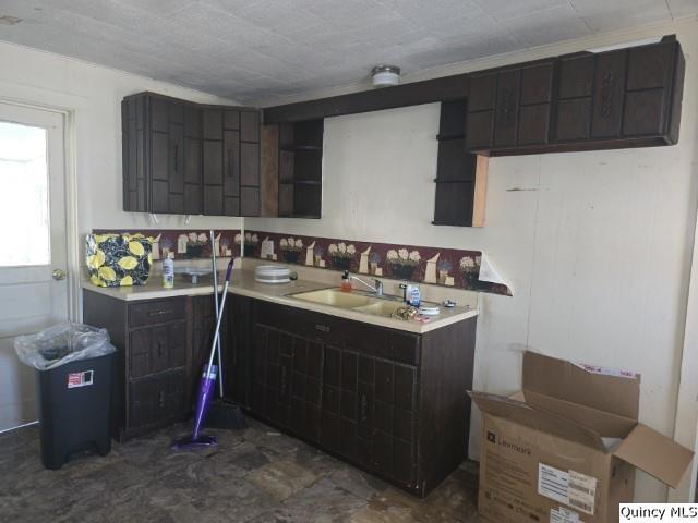 65 E 3rd Street