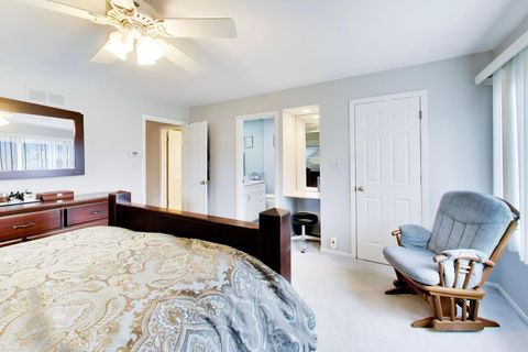Tiny photo for 6643 Davis Street, Morton Grove, IL 60053 (MLS # 12619079)