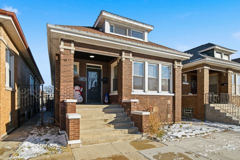 Tiny photo for 6047 S Richmond Street, Chicago, IL 60629 (MLS # 12548571)