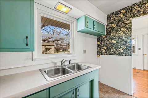 Tiny photo for 404 S Maple Street, Gilman, IL 60938 (MLS # 12589411)