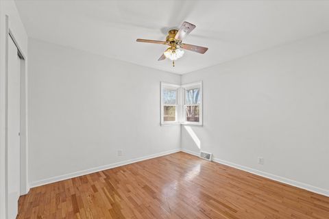 Tiny photo for 404 S Maple Street, Gilman, IL 60938 (MLS # 12589411)