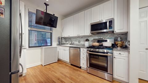 Tiny photo for 5924 N Paulina Street #1E, Chicago, IL 60660 (MLS # 12462438)