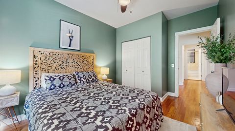 Tiny photo for 5924 N Paulina Street #1E, Chicago, IL 60660 (MLS # 12462438)