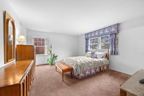 Tiny photo for 1031 Indian Road, Glenview, IL 60025 (MLS # 12590827)