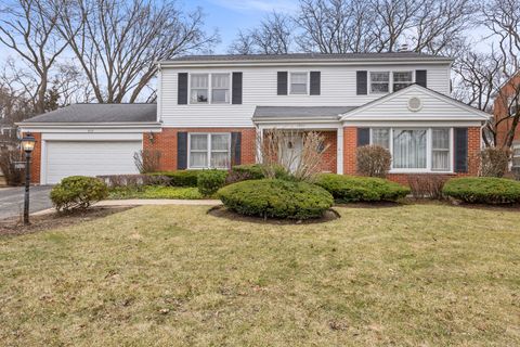 Photo of 1031 Indian Road, Glenview, IL 60025 (MLS # 12590827)