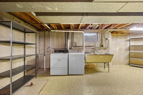 Tiny photo for 1031 Indian Road, Glenview, IL 60025 (MLS # 12590827)