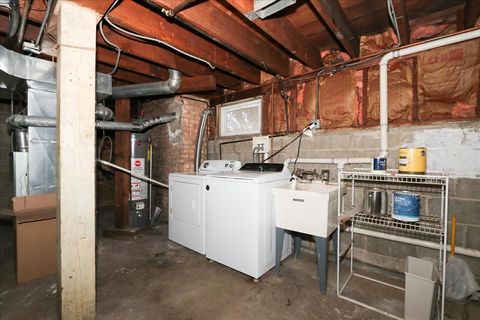 Tiny photo for 354 Hawthorne Boulevard, Glen Ellyn, IL 60137 (MLS # 12570817)