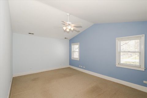 Tiny photo for 354 Hawthorne Boulevard, Glen Ellyn, IL 60137 (MLS # 12570817)