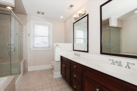 Tiny photo for 354 Hawthorne Boulevard, Glen Ellyn, IL 60137 (MLS # 12570817)