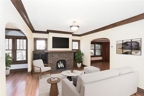 Tiny photo for 354 Hawthorne Boulevard, Glen Ellyn, IL 60137 (MLS # 12570817)