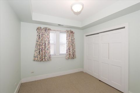 Tiny photo for 354 Hawthorne Boulevard, Glen Ellyn, IL 60137 (MLS # 12570817)