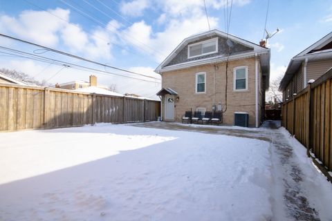 Tiny photo for 2614 Euclid Avenue, Berwyn, IL 60402 (MLS # 12557290)