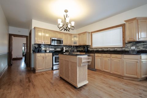 Tiny photo for 2614 Euclid Avenue, Berwyn, IL 60402 (MLS # 12557290)