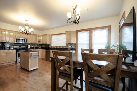 Tiny photo for 2614 Euclid Avenue, Berwyn, IL 60402 (MLS # 12557290)