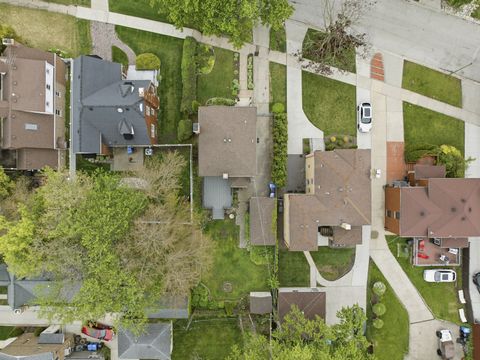 Tiny photo for 11412 S Oakley Avenue, Chicago, IL 60643 (MLS # 12642216)