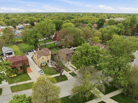 Tiny photo for 11412 S Oakley Avenue, Chicago, IL 60643 (MLS # 12642216)