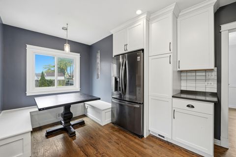 Tiny photo for 11412 S Oakley Avenue, Chicago, IL 60643 (MLS # 12642216)