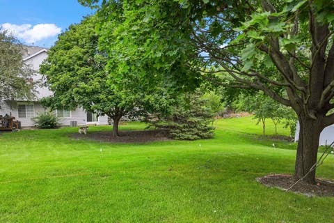 Tiny photo for 5 W Pheasant Trail #05, Lake In The Hills, IL 60156 (MLS # 12711721)