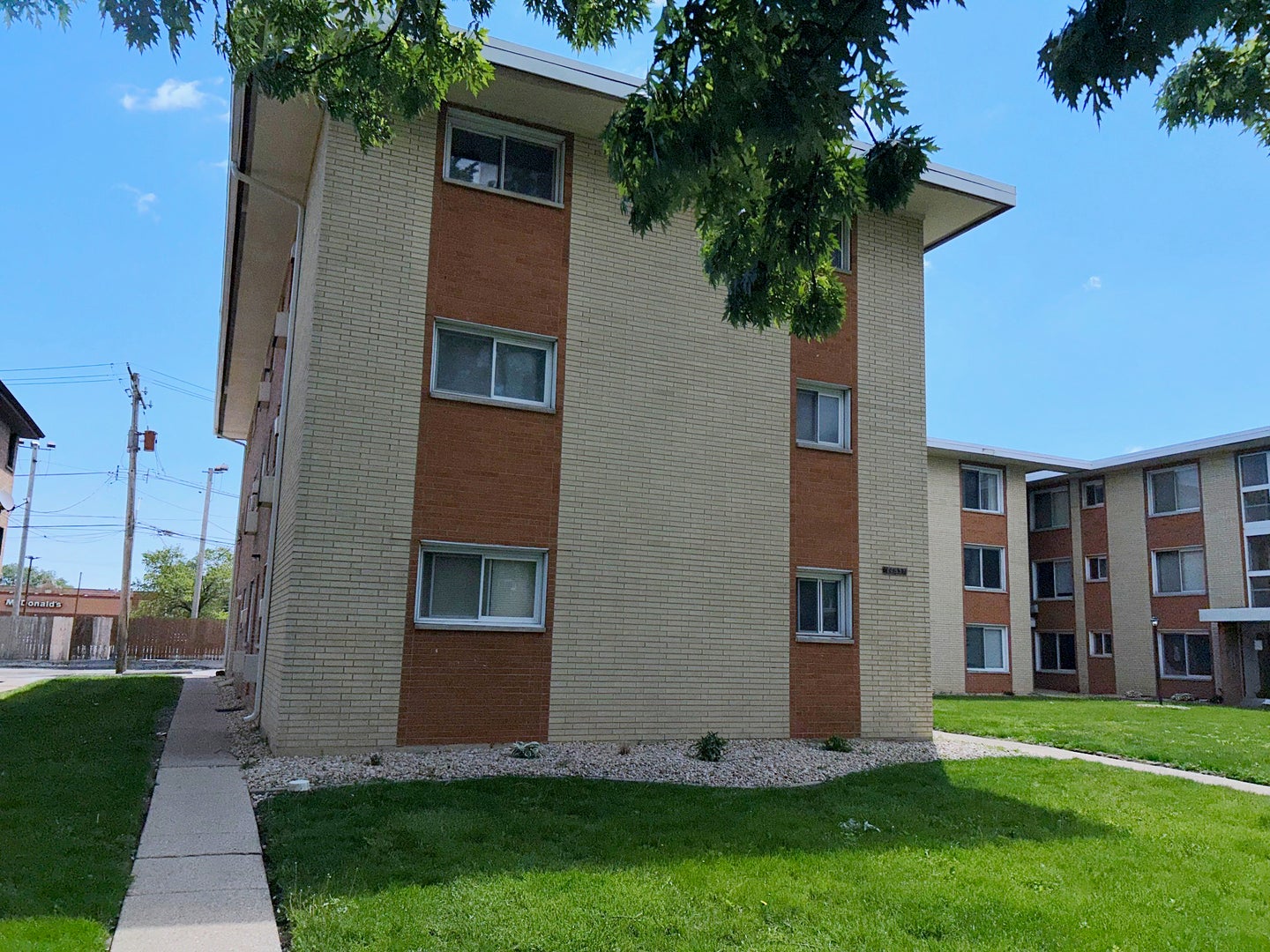 14633 Keystone Avenue 3H