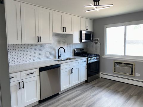 Tiny photo for 14633 Keystone Avenue #3H, Midlothian, IL 60445 (MLS # 12649355)