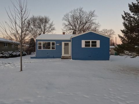 Photo of 634 Parker Drive, Lombard, IL 60148 (MLS # 12558761)