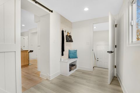 Tiny photo for 10141 S Artesian Avenue, Chicago, IL 60655 (MLS # 12538296)
