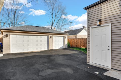 Tiny photo for 10141 S Artesian Avenue, Chicago, IL 60655 (MLS # 12538296)