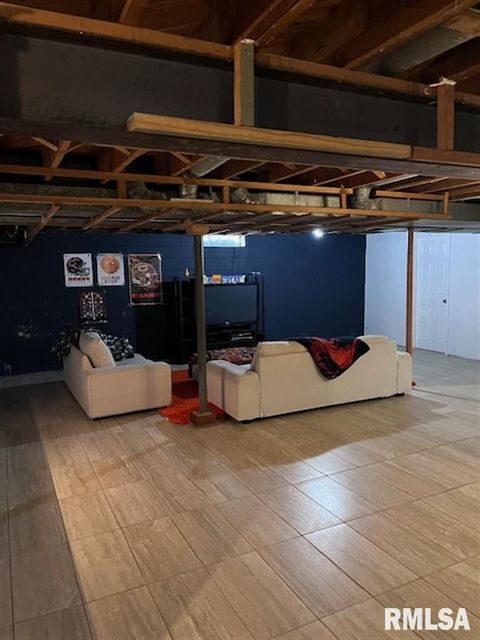 Tiny photo for 2610 31ST Street, Moline, IL 61265 (MLS # QC4267977)