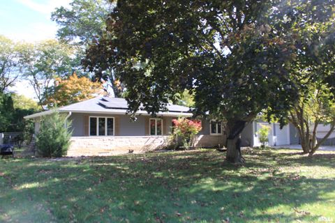 Tiny photo for 2610 31ST Street, Moline, IL 61265 (MLS # QC4267977)