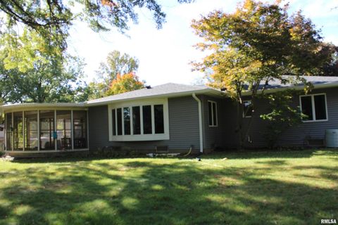 Tiny photo for 2610 31ST Street, Moline, IL 61265 (MLS # QC4267977)