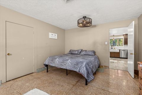 Tiny photo for 1 Ridge Place, Streator, IL 61364 (MLS # 12501557)