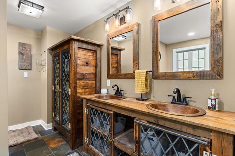 Tiny photo for 1 Ridge Place, Streator, IL 61364 (MLS # 12501557)