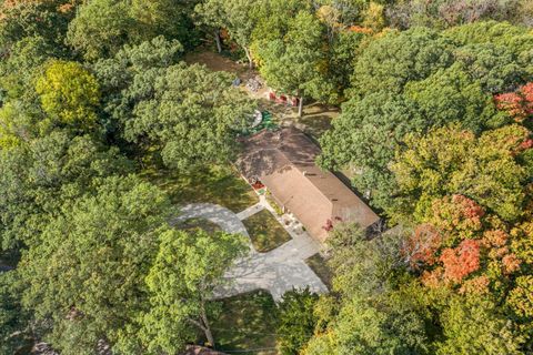 Tiny photo for 1 Ridge Place, Streator, IL 61364 (MLS # 12501557)