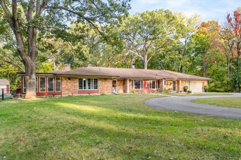 Photo of 1 Ridge Place, Streator, IL 61364 (MLS # 12501557)