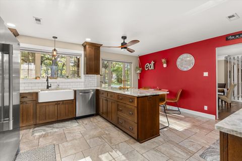 Tiny photo for 1 Ridge Place, Streator, IL 61364 (MLS # 12501557)