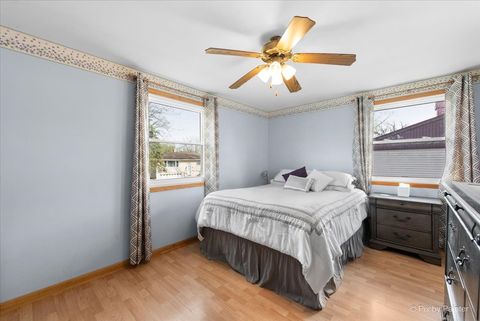 Tiny photo for 6054 HAMPTON Drive, Carpentersville, IL 60110 (MLS # 12618199)