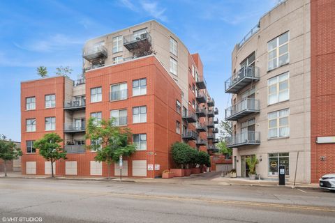 Photo of 1210 CHICAGO Avenue #202, Evanston, IL 60202 (MLS # 12424919)