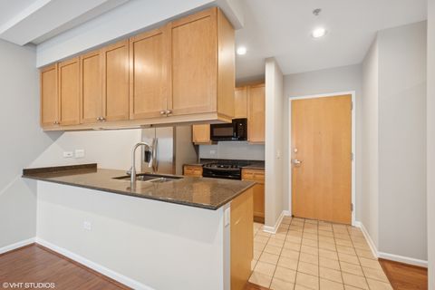 Tiny photo for 1210 CHICAGO Avenue #202, Evanston, IL 60202 (MLS # 12424919)