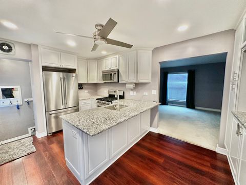 Tiny photo for 1636 Manchester Avenue, Westchester, IL 60154 (MLS # 12606290)