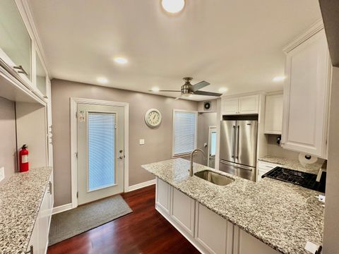 Tiny photo for 1636 Manchester Avenue, Westchester, IL 60154 (MLS # 12606290)