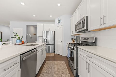 Tiny photo for 1241 Draper Road, McHenry, IL 60050 (MLS # 12553101)