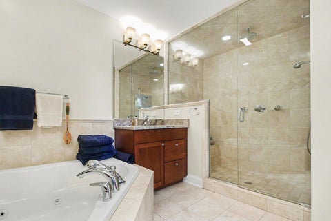 Tiny photo for 860 Kenton Road, Deerfield, IL 60015 (MLS # 12653050)