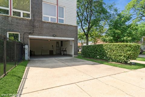 Tiny photo for 6201 S Drexel Avenue, Chicago, IL 60637 (MLS # 12431605)