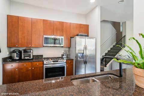 Tiny photo for 6201 S Drexel Avenue, Chicago, IL 60637 (MLS # 12431605)