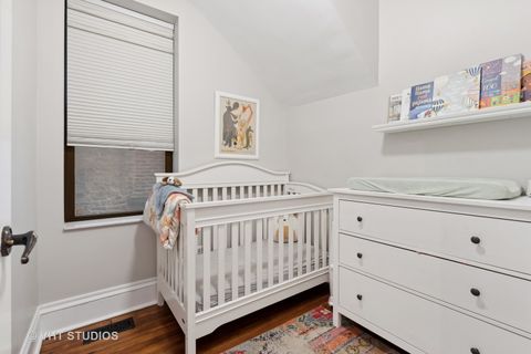 Tiny photo for 4004 N Clarendon Avenue #1, Chicago, IL 60613 (MLS # 12506526)